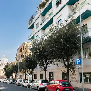 https://the-vatican-two.it-romehotels.com