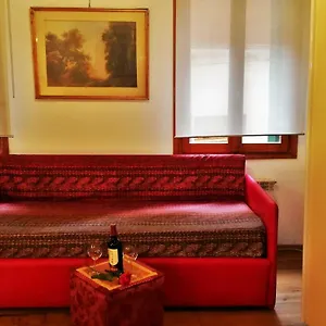 https://mario-apartment-1531.hotelslidodijesolo.com