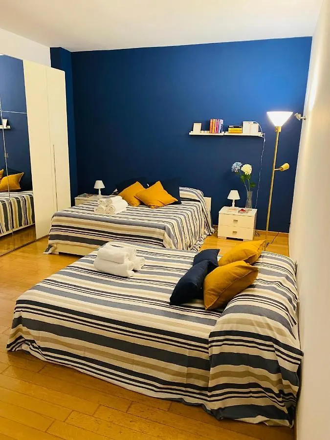 Chiara Guest House 34 - M4 Metro Blu Milaan