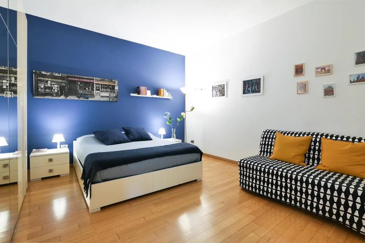 Chiara Guest House 34 - M4 Metro Blu Милан